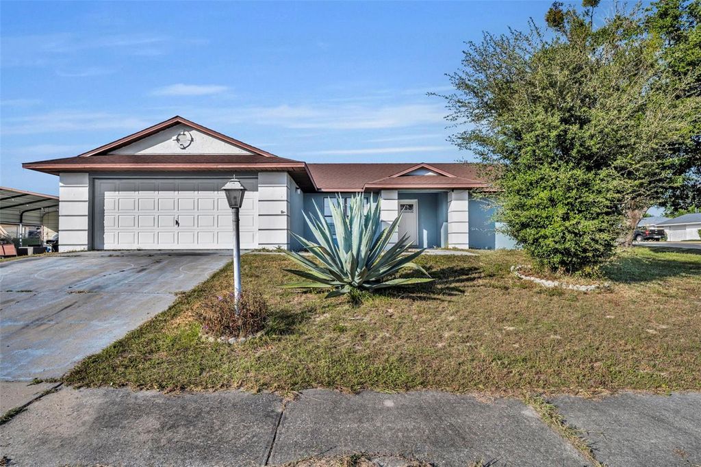 Photo of 15215 SW 39th Circle, Ocala, FL 34473 (MLS # TB8451103)
