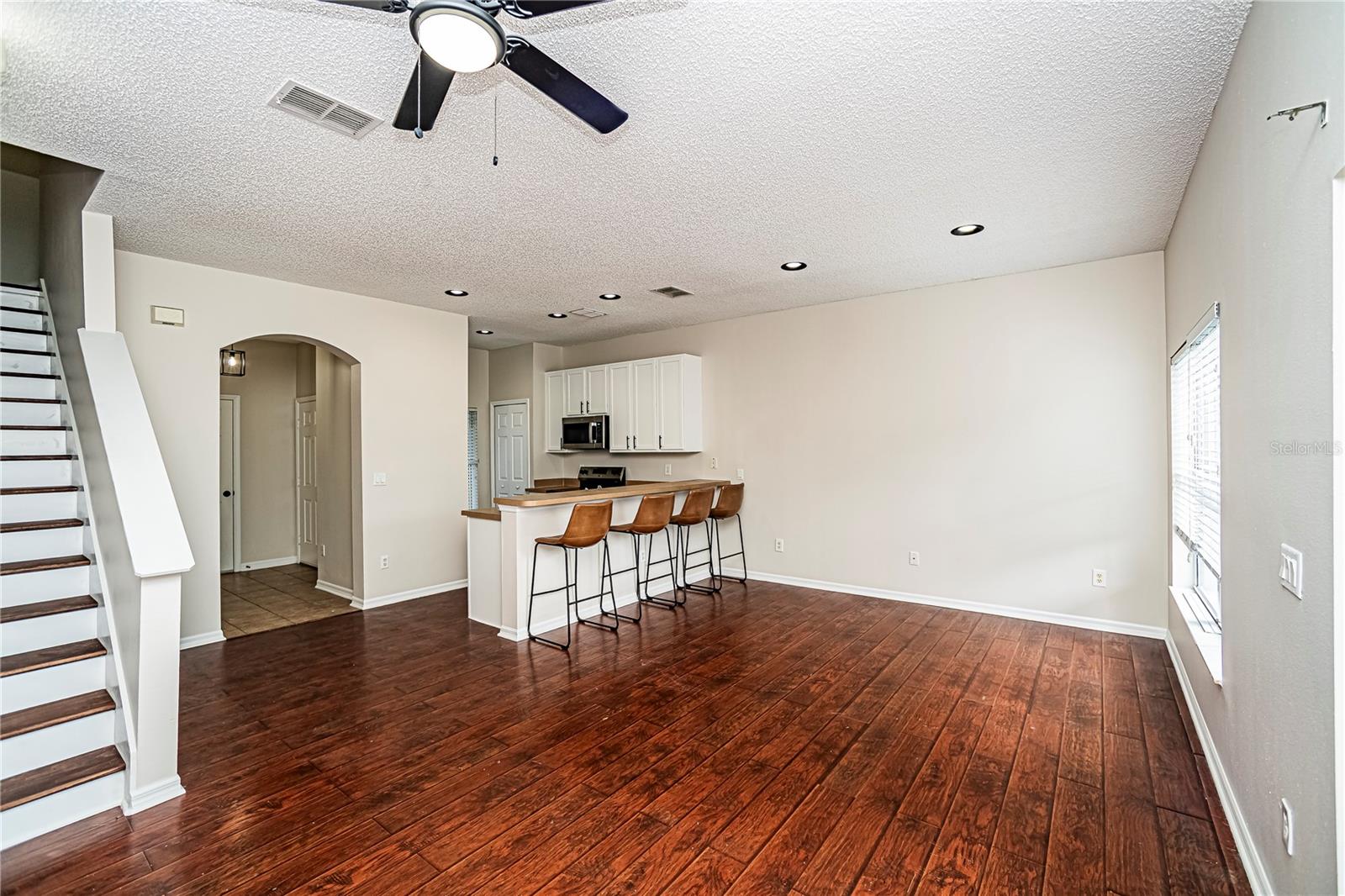 2337 BEXLEY PLACE