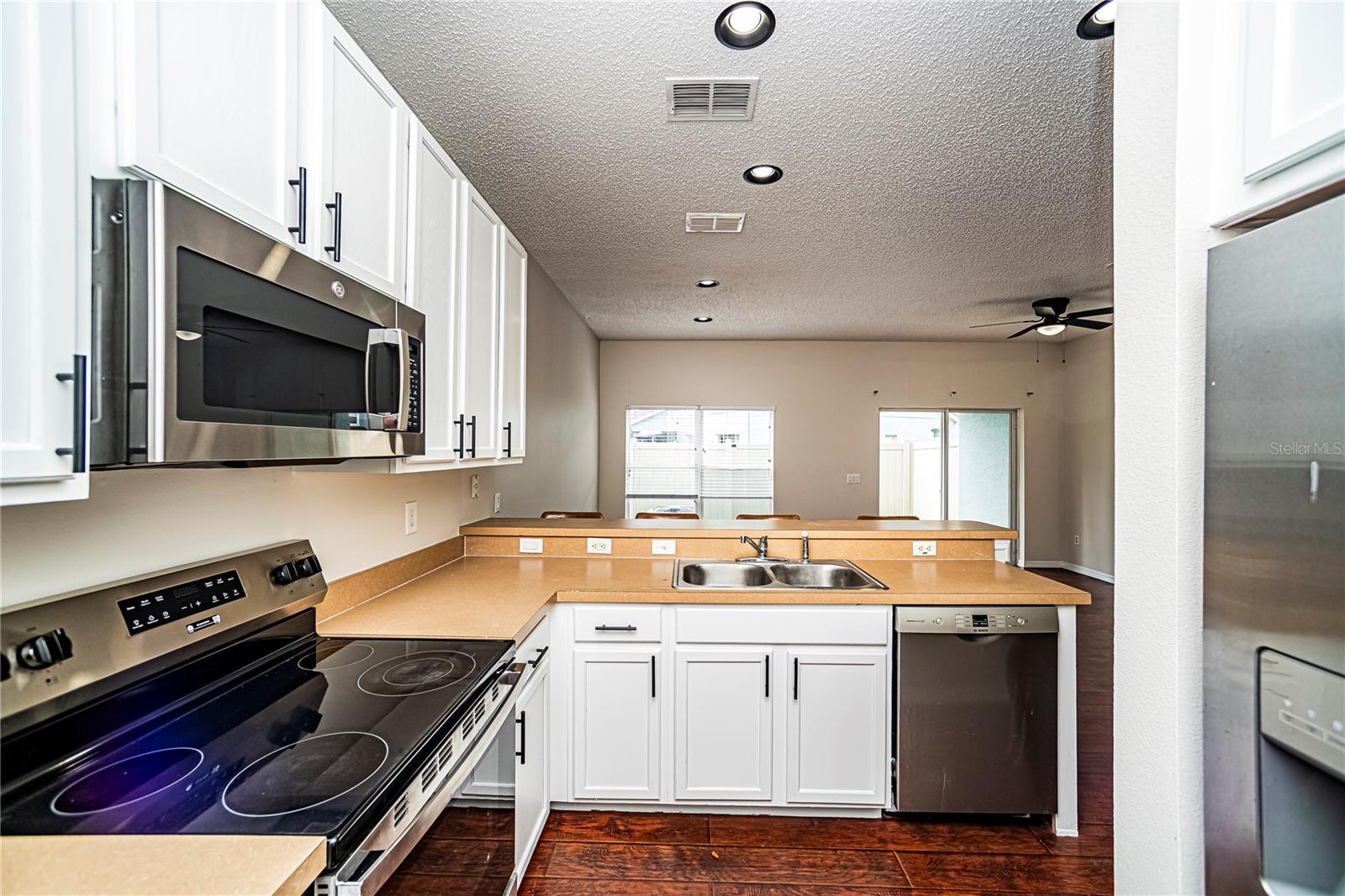 2337 BEXLEY PLACE