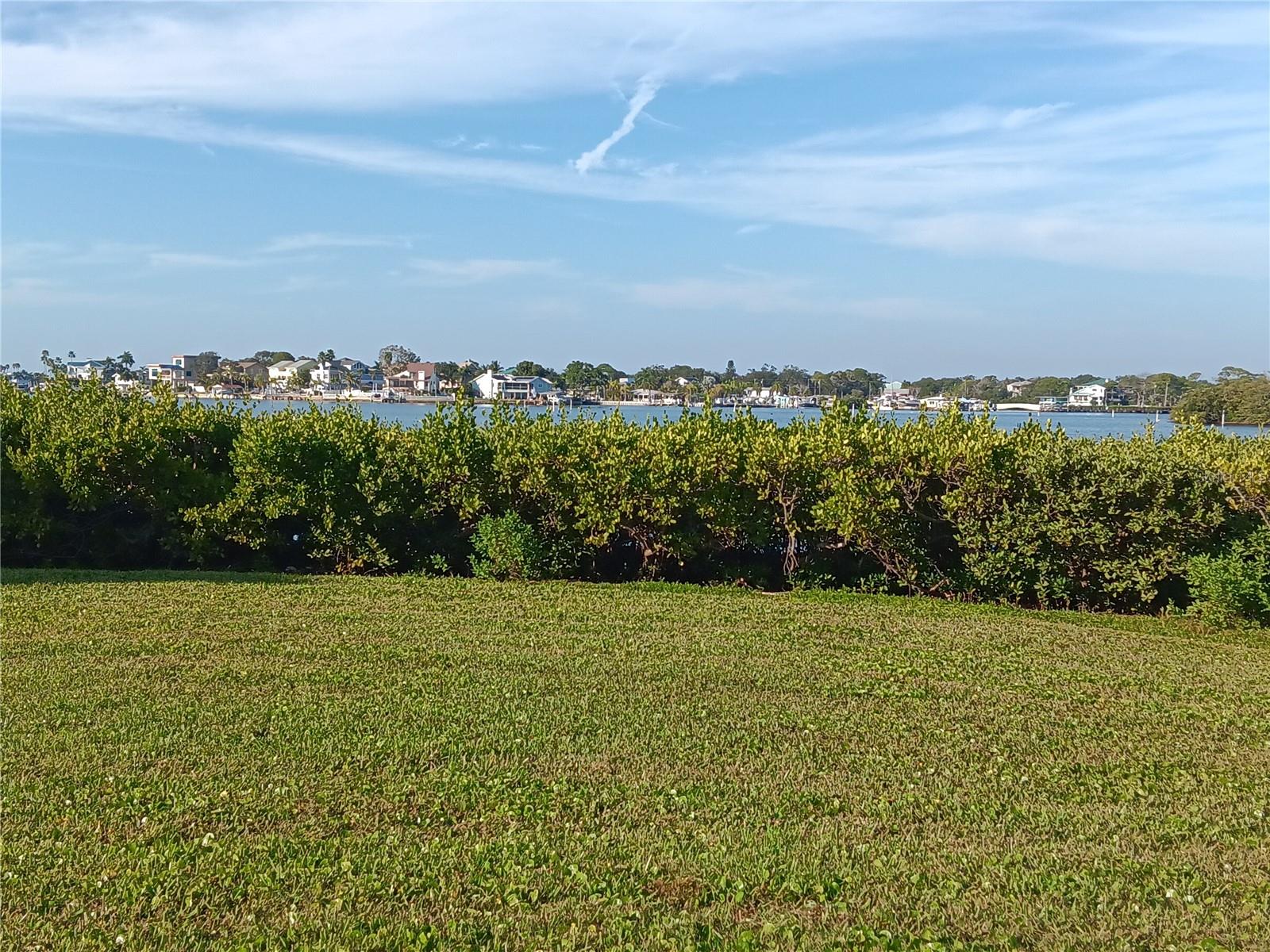 MEDITERRANEAN MANORS - Residential Lease