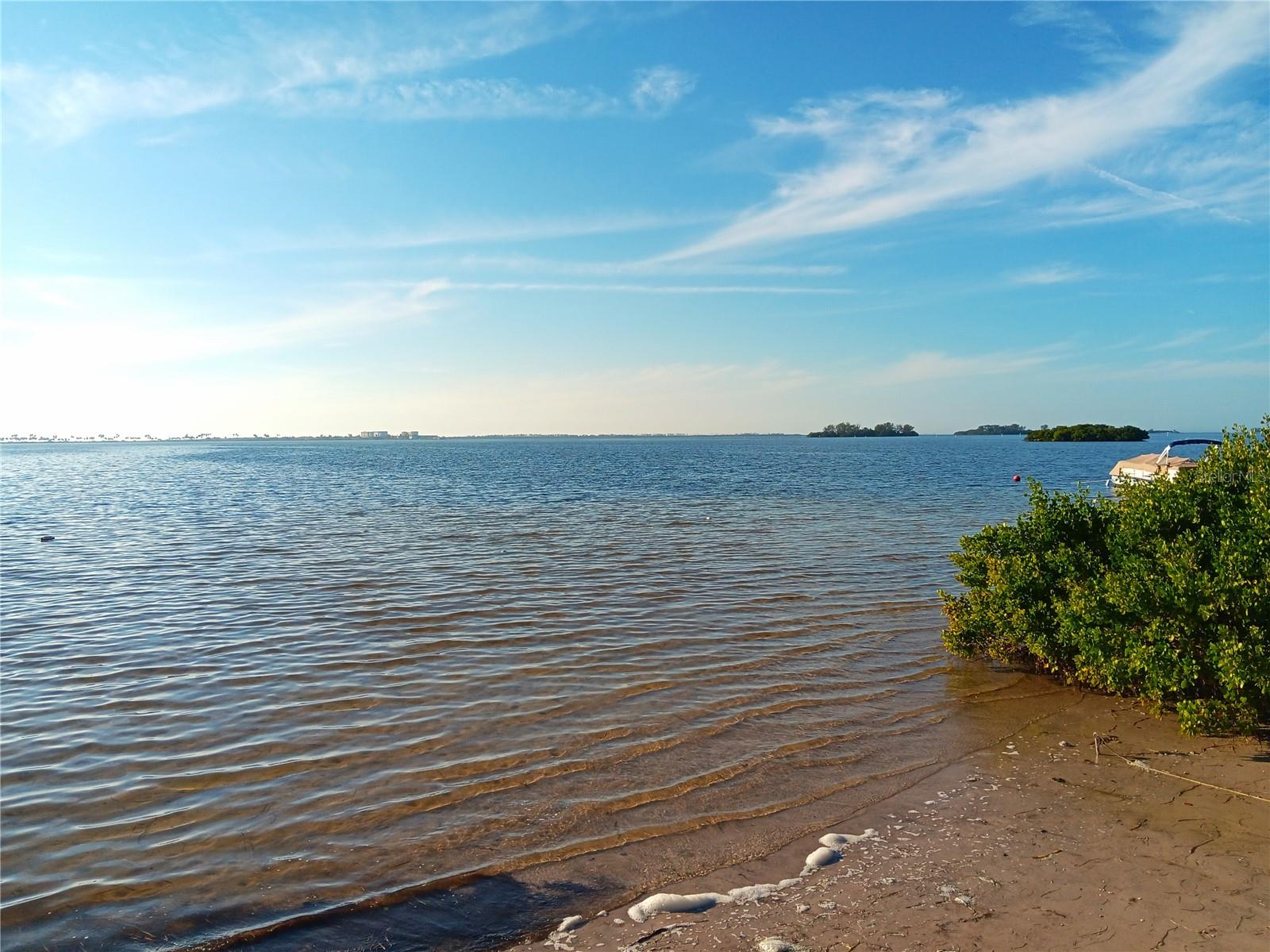 MEDITERRANEAN MANORS - Residential Lease