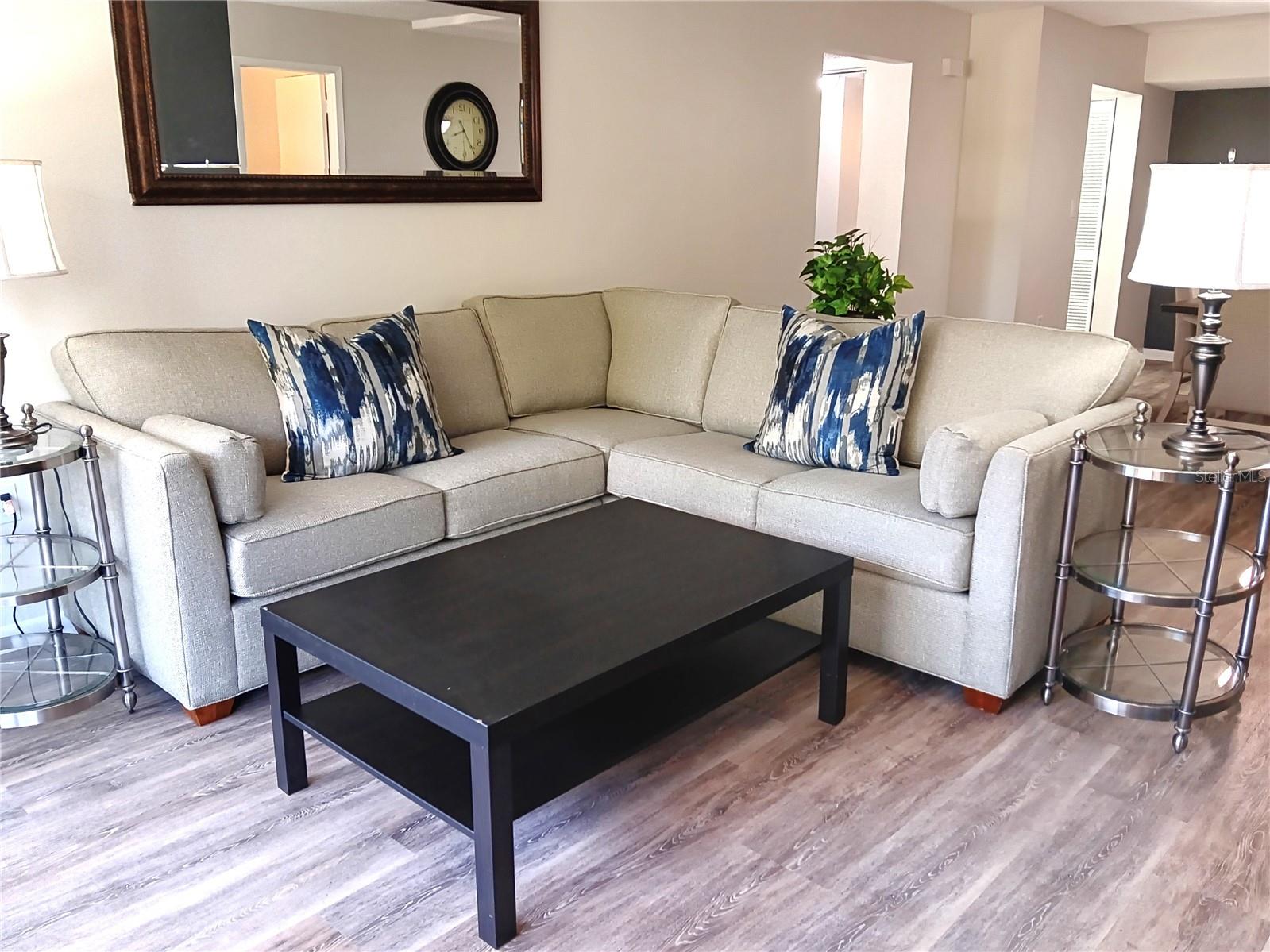 MEDITERRANEAN MANORS - Residential Lease