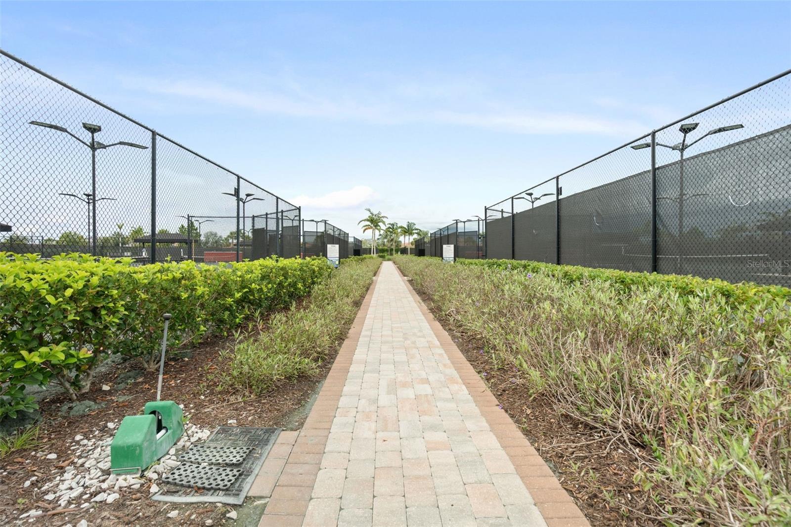 AZARIO ESPLANADE - Residential