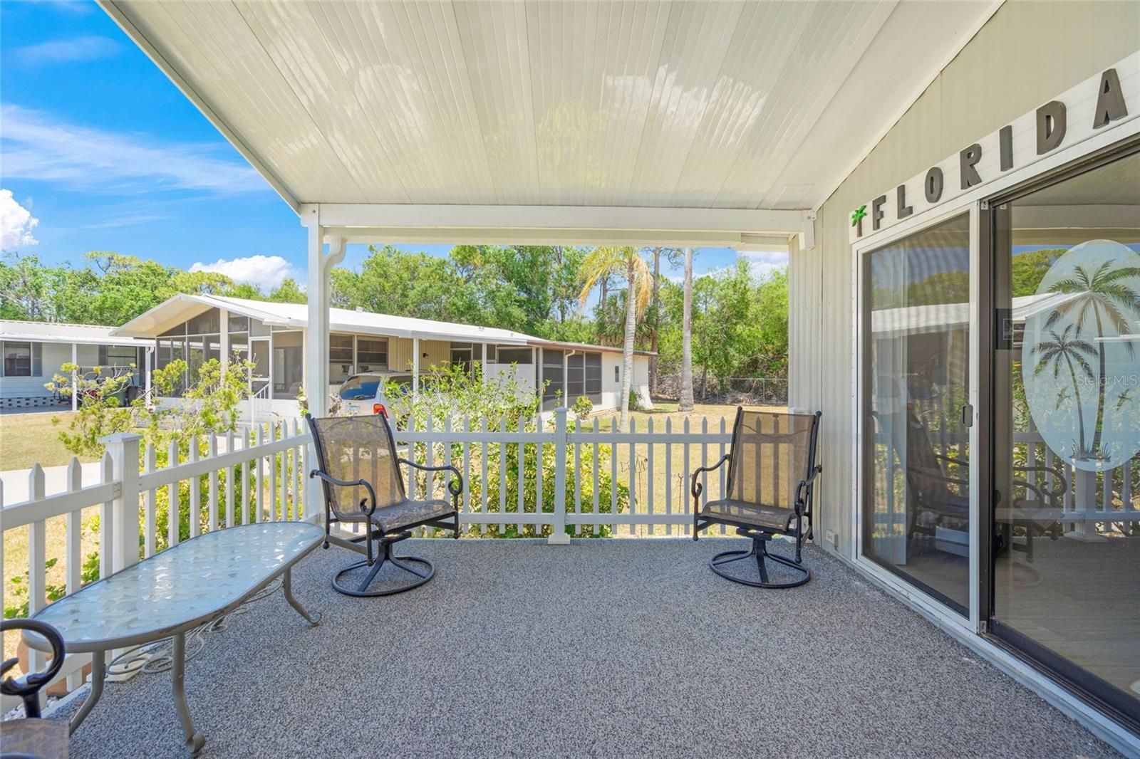 925 IGLESIA DRIVE - Photo 4