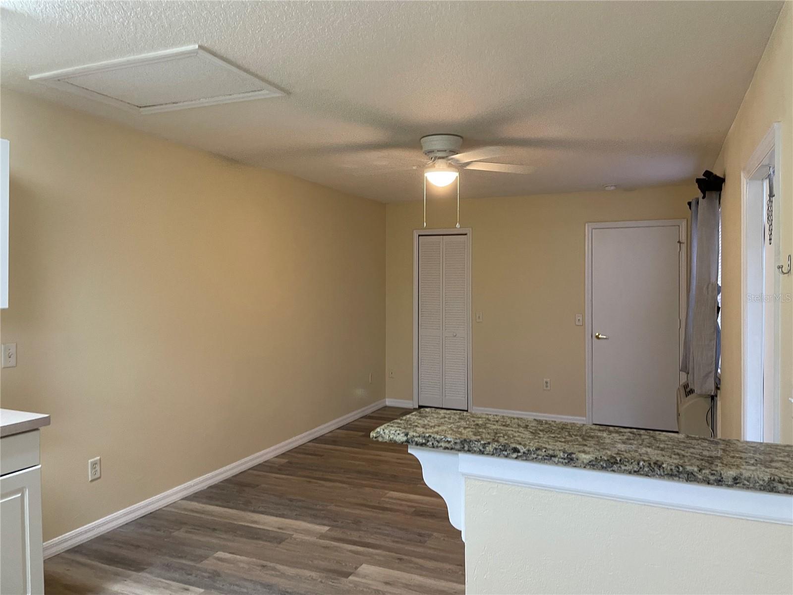ISLAND CLUB WEST PH 02 - Residential Lease