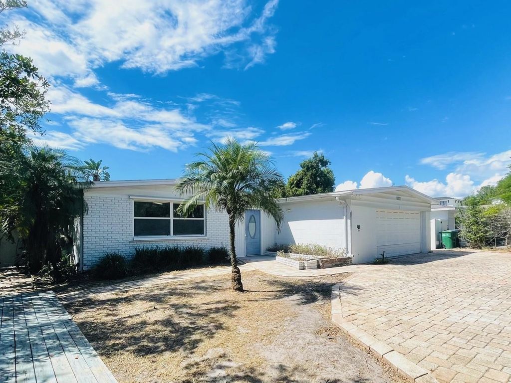 Photo of 2107 S West Shore Boulevard, Tampa, FL 33629 (MLS # TB8432239)