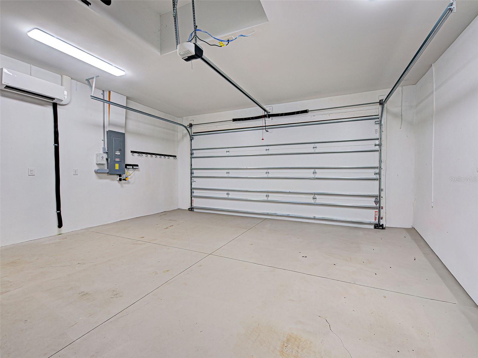 PORT CHARLOTTE SUB 17 - Residential Lease