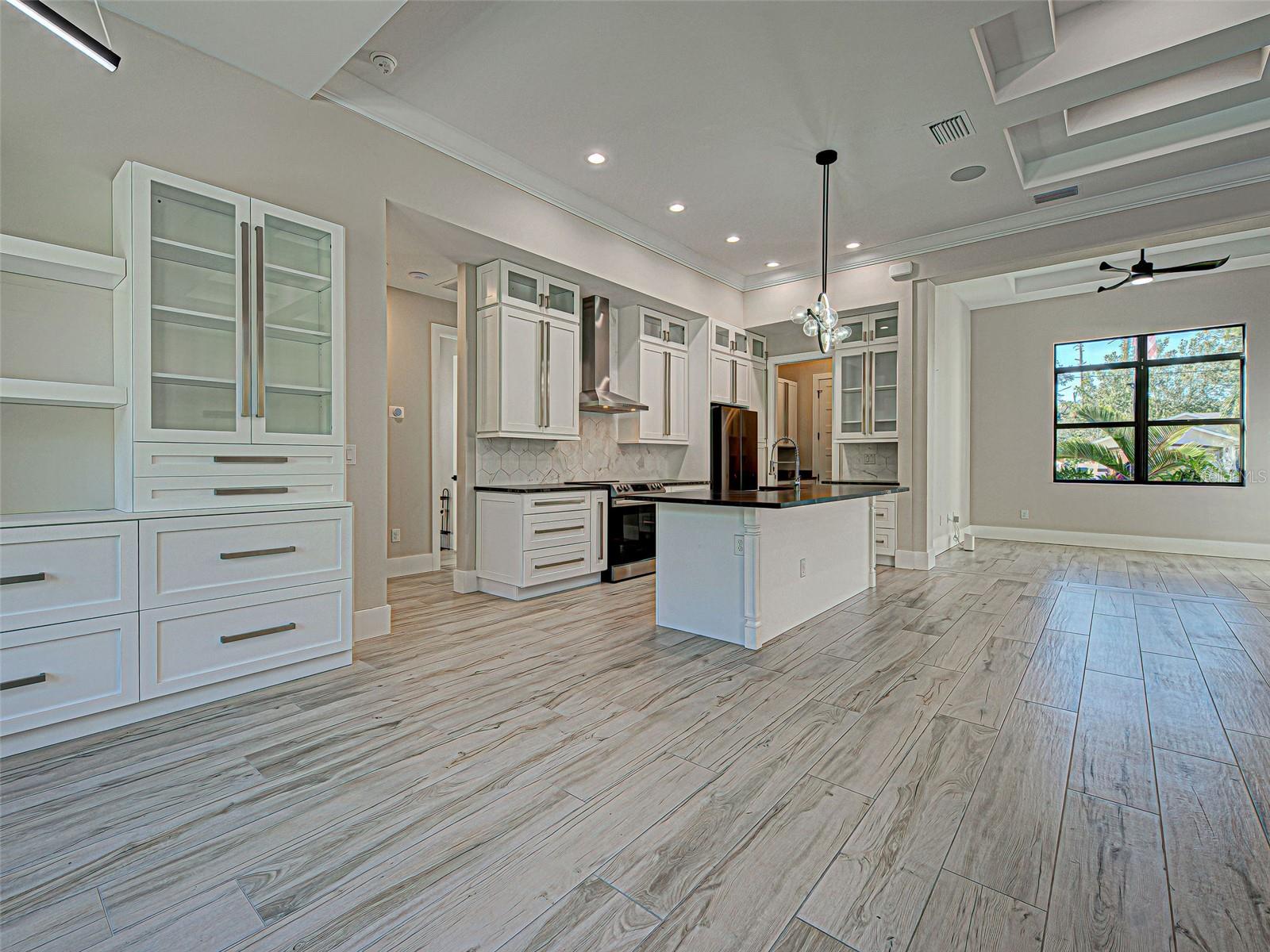 PORT CHARLOTTE SUB 17 - Residential Lease