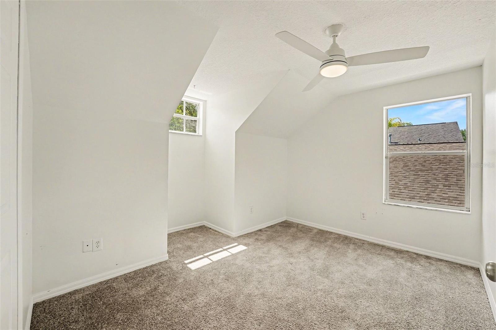 FISHHAWK RANCH PH 2 PRCL - Residential