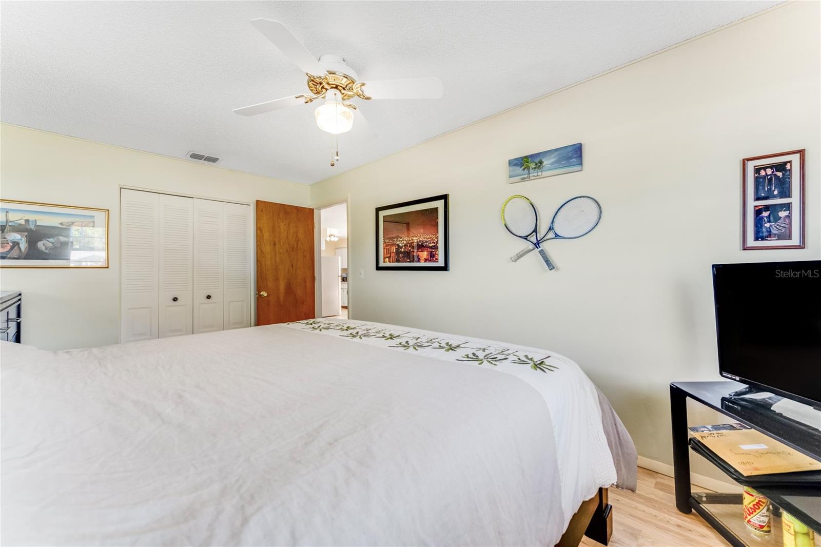 WILLOW RUN UN 01 - Residential
