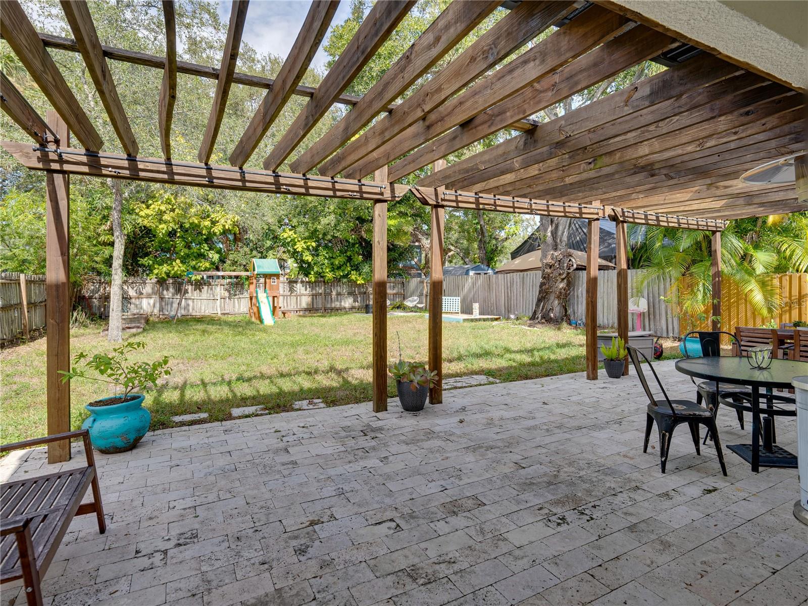 BROBSTON FENDIG & CO HALF WA - Residential