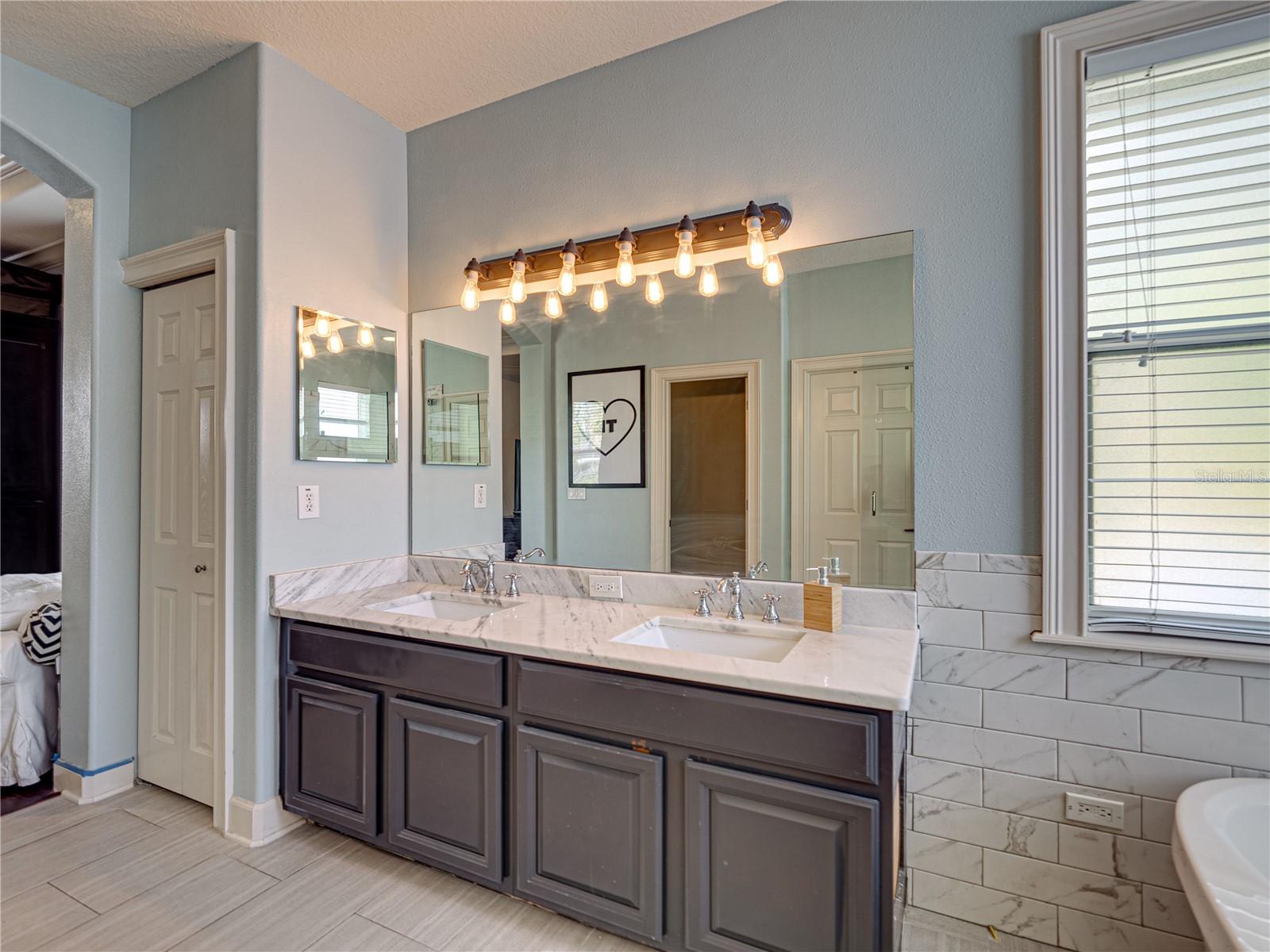 BROBSTON FENDIG & CO HALF WA - Residential