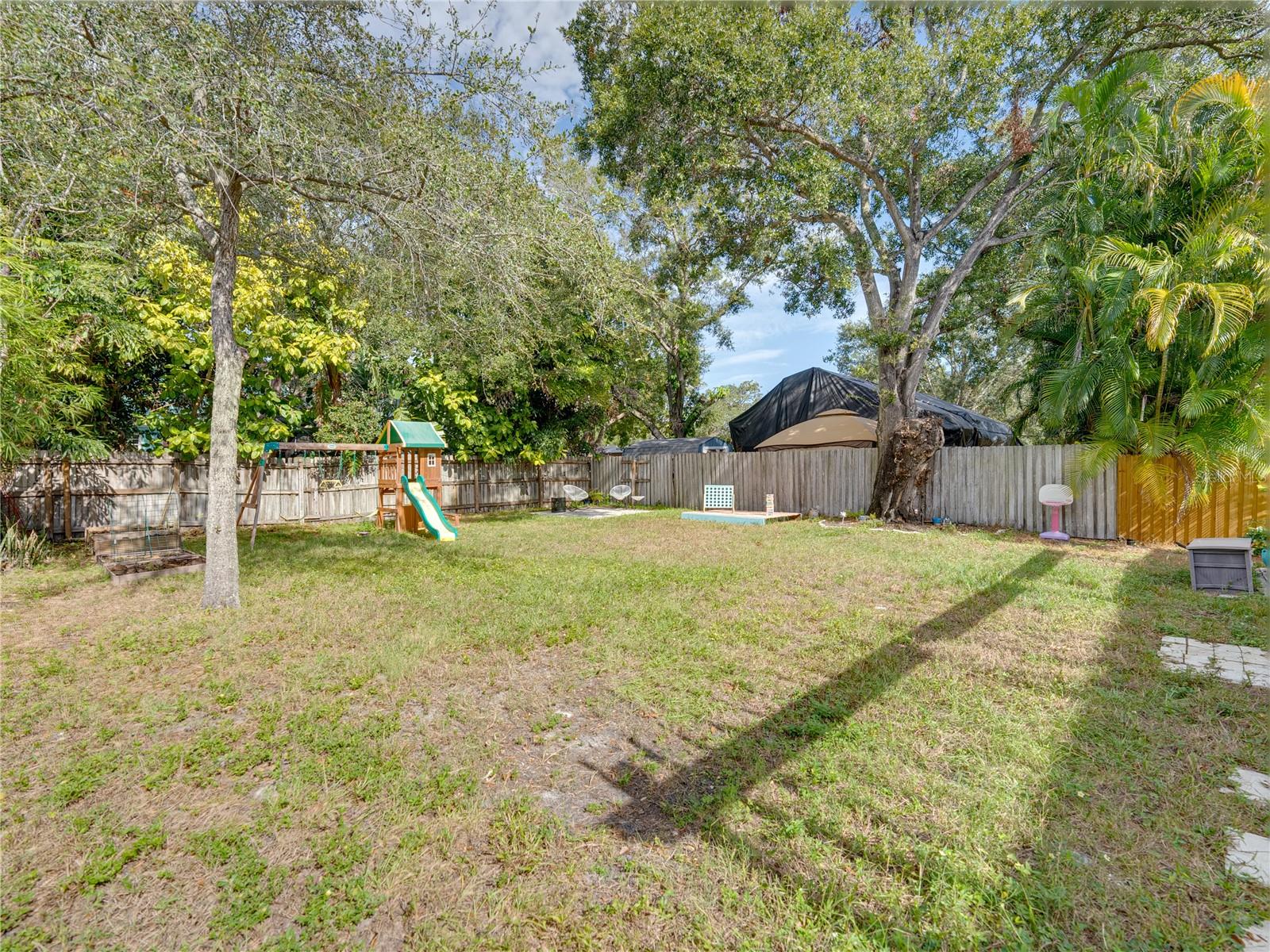 BROBSTON FENDIG & CO HALF WA - Residential