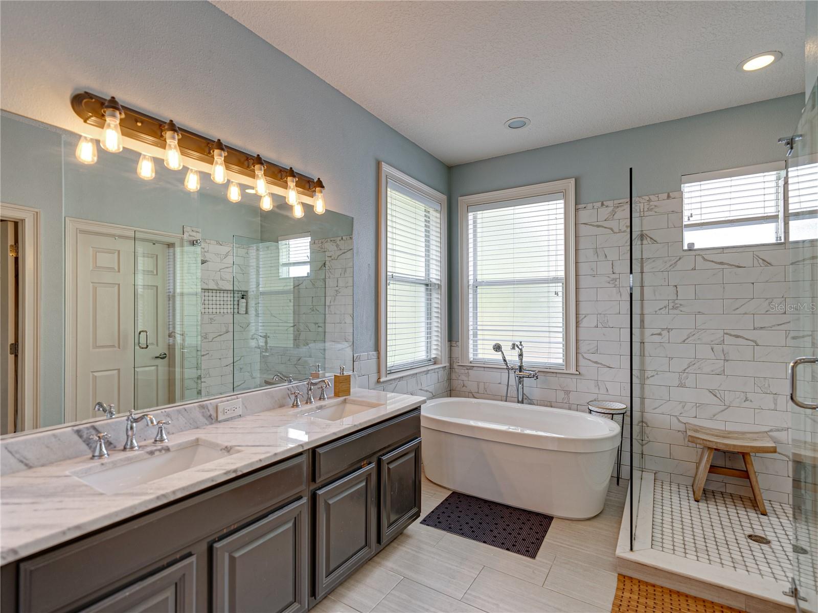 BROBSTON FENDIG & CO HALF WA - Residential