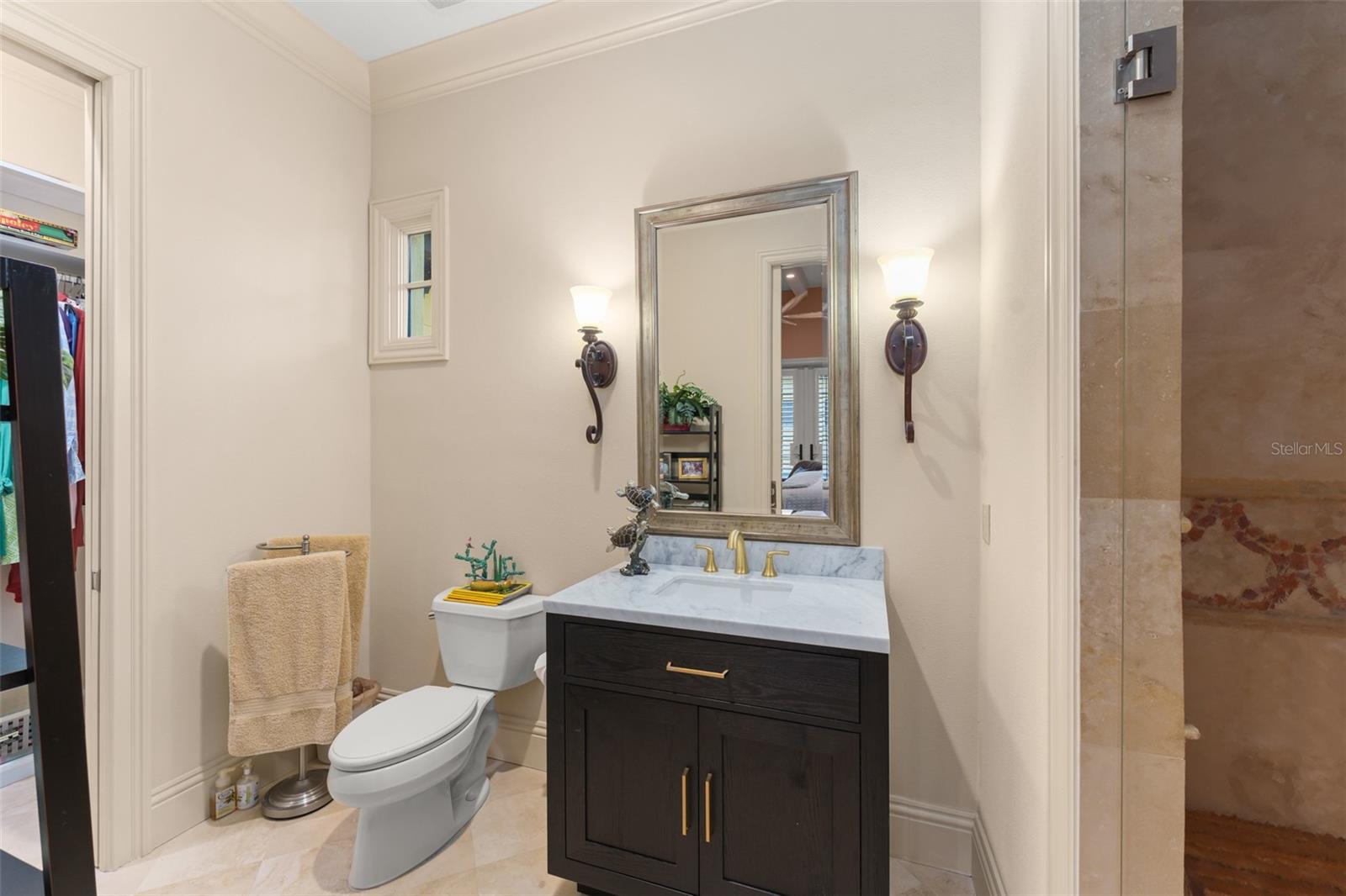 ISLEWORTH - Residential