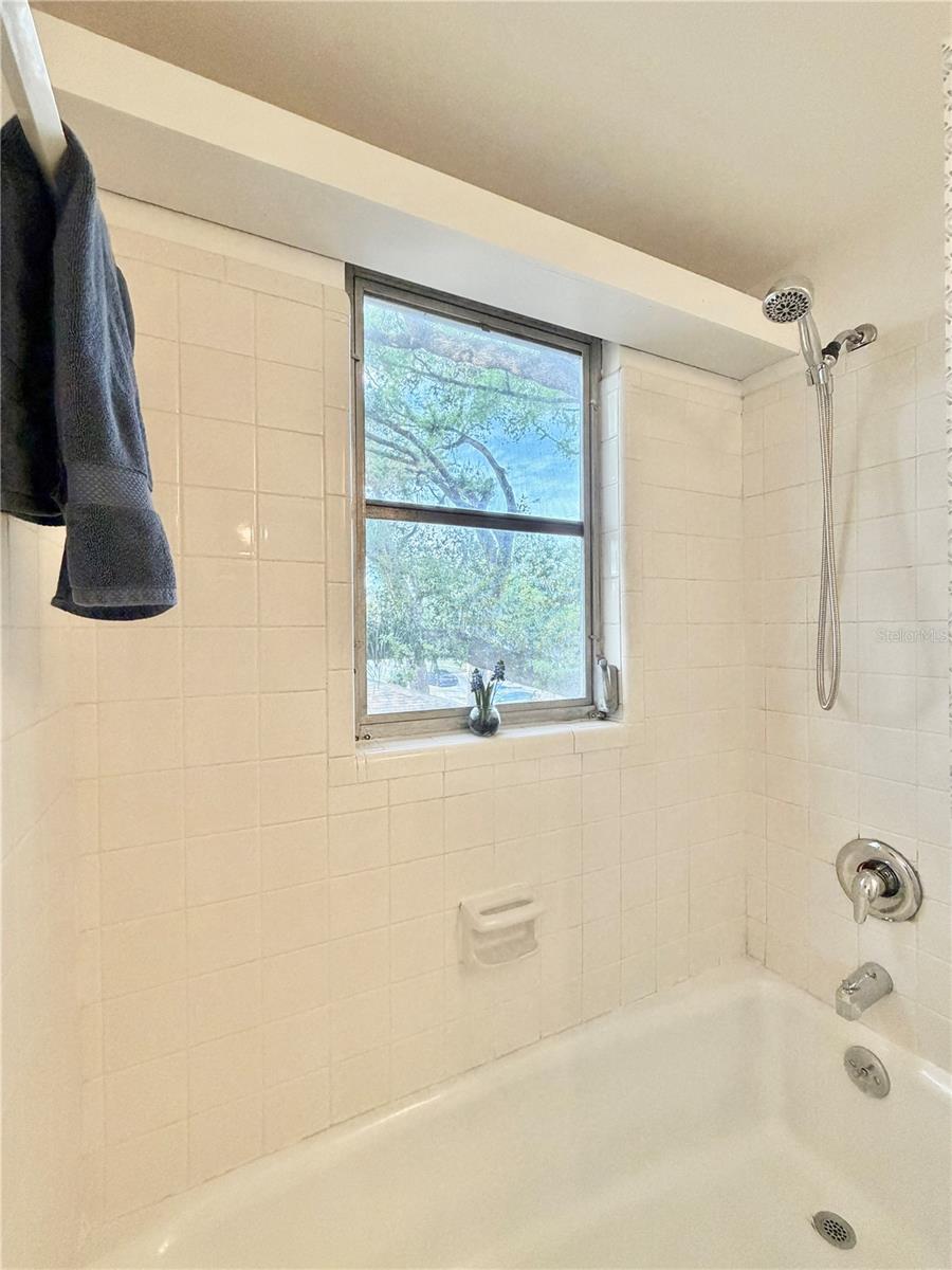 KINGSWAY GARDENS UNIT 2 - Residential