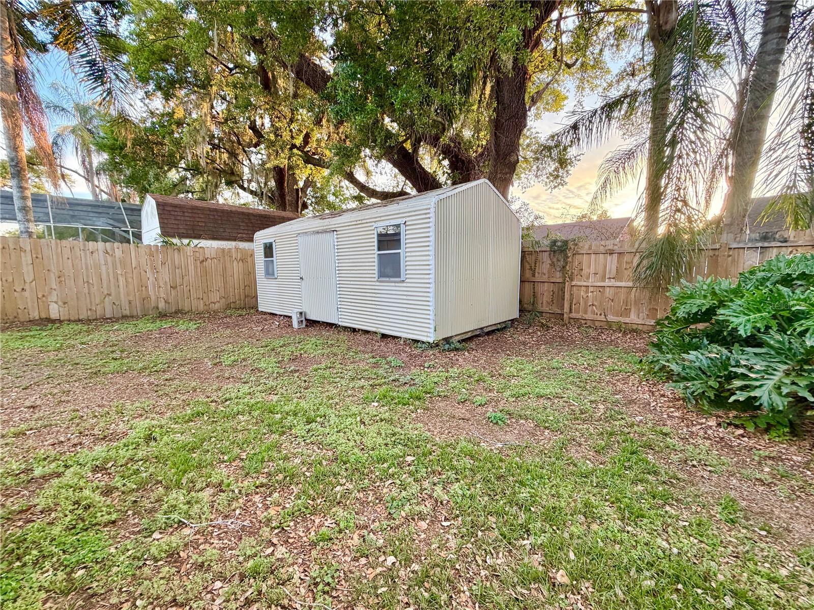 KINGSWAY GARDENS UNIT 2 - Residential