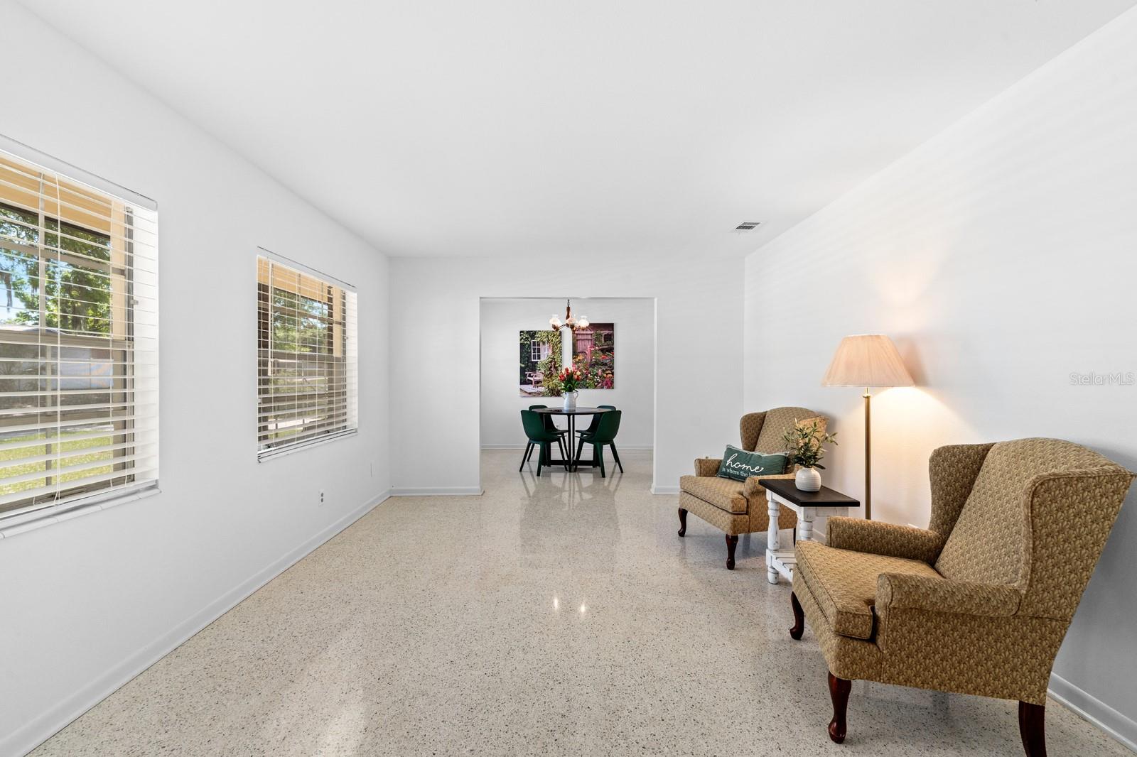 KINGSWAY GARDENS UNIT 2 - Residential