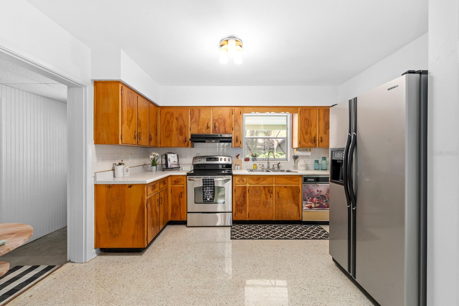 KINGSWAY GARDENS UNIT 2 - Residential