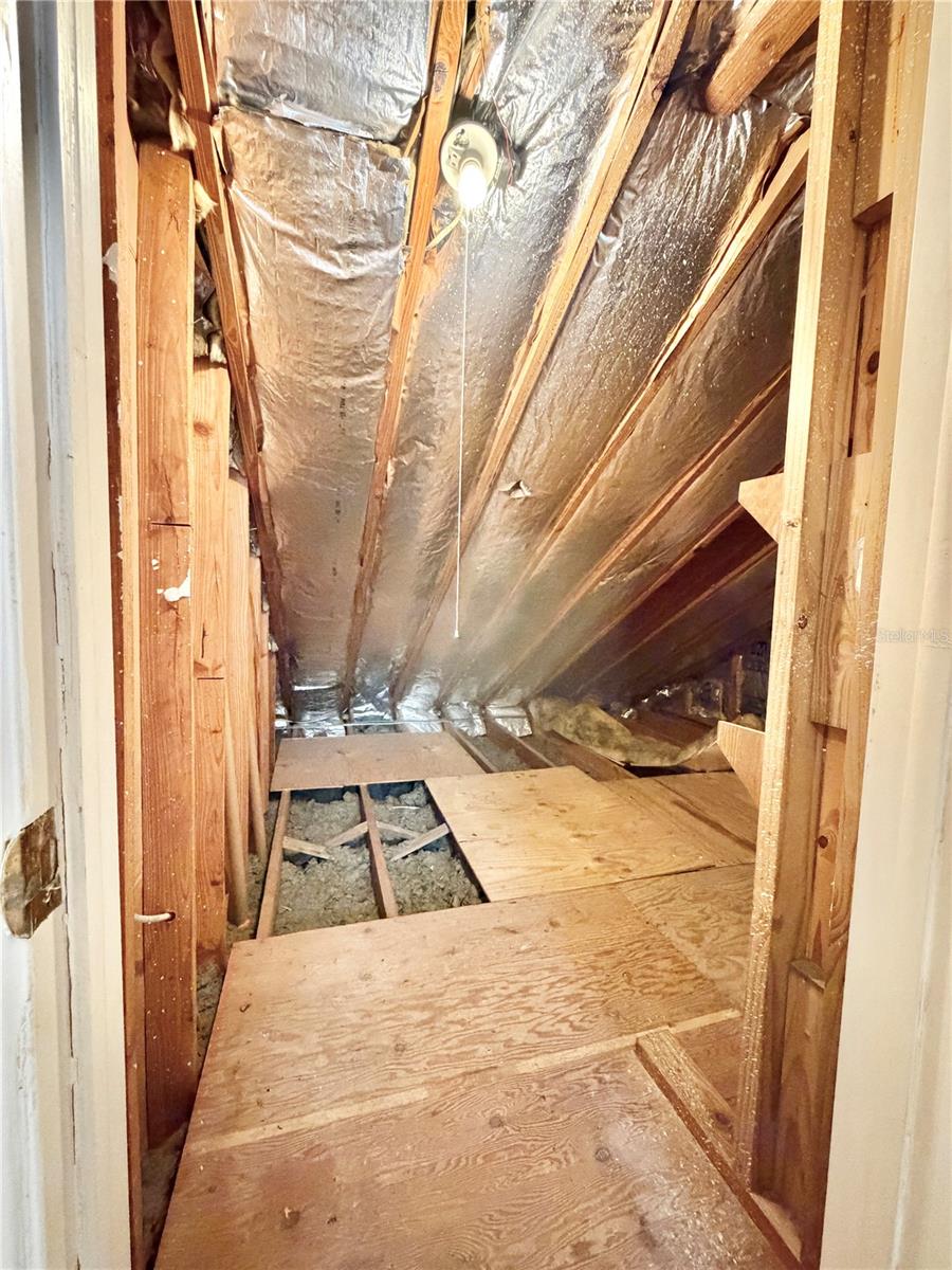 KINGSWAY GARDENS UNIT 2 - Residential