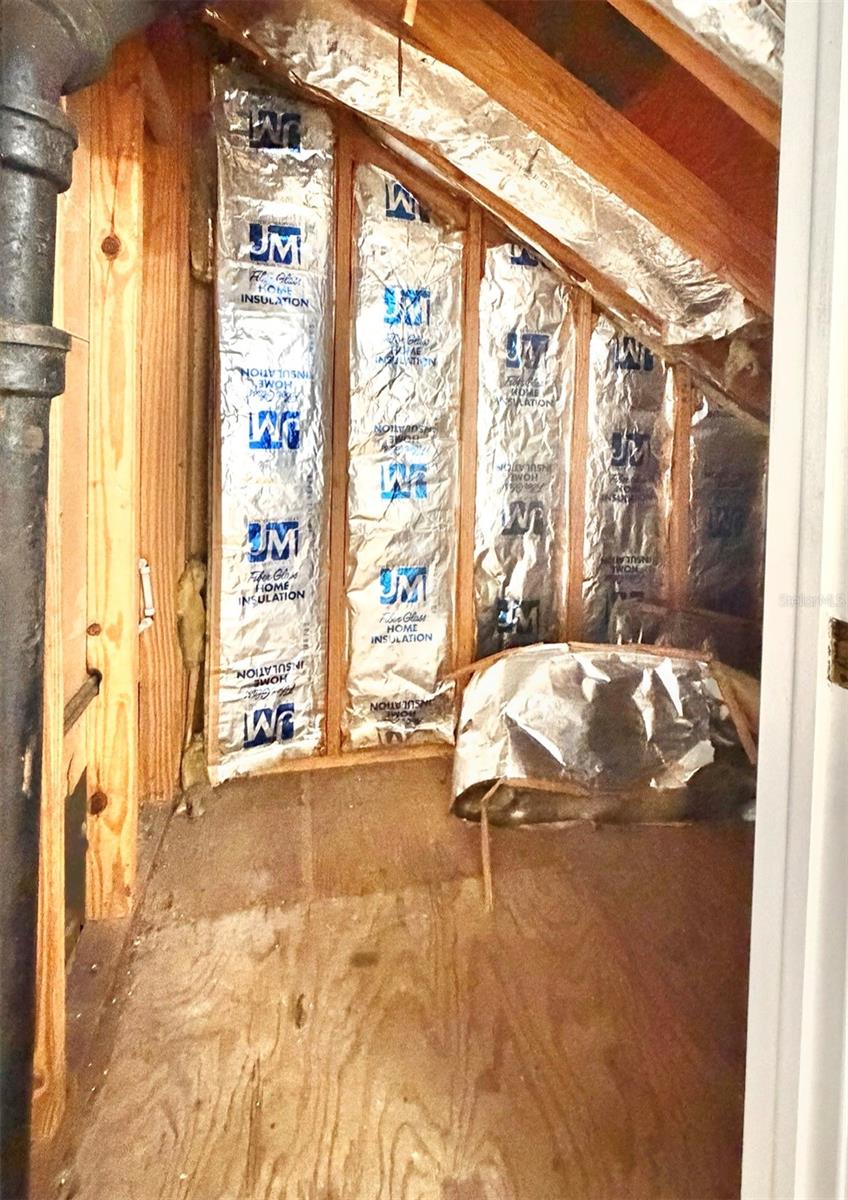 KINGSWAY GARDENS UNIT 2 - Residential