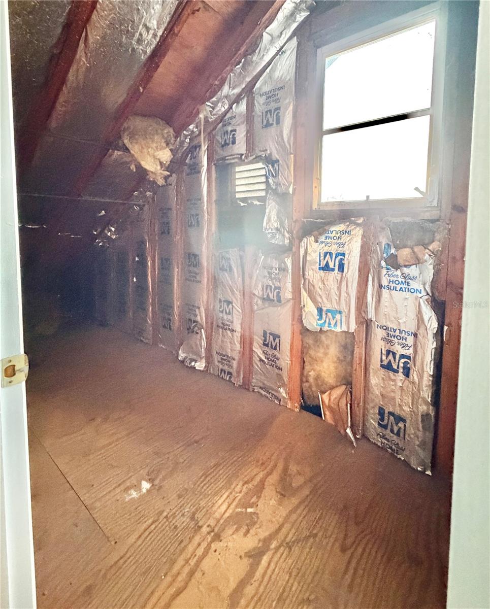 KINGSWAY GARDENS UNIT 2 - Residential