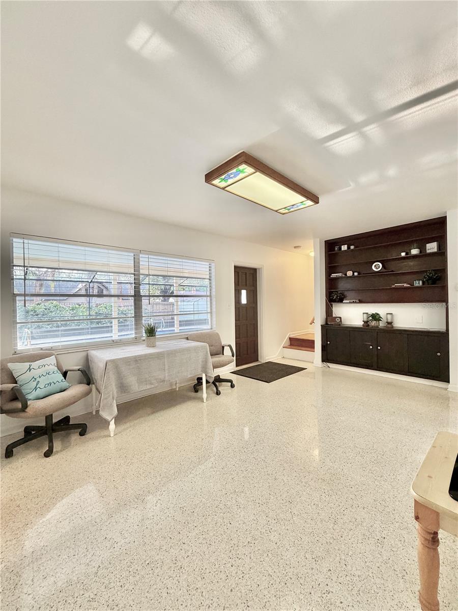 KINGSWAY GARDENS UNIT 2 - Residential