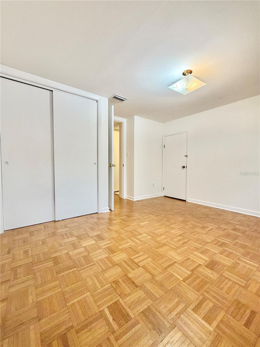 KINGSWAY GARDENS UNIT 2 - Residential