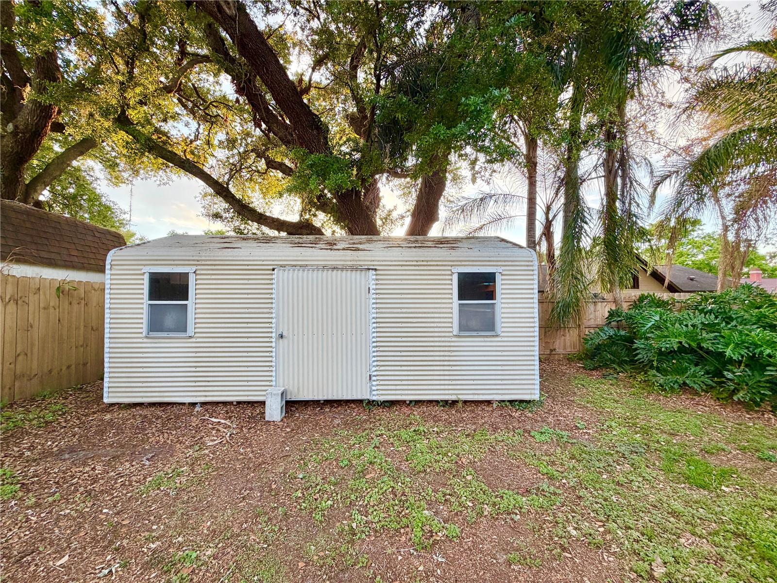 KINGSWAY GARDENS UNIT 2 - Residential