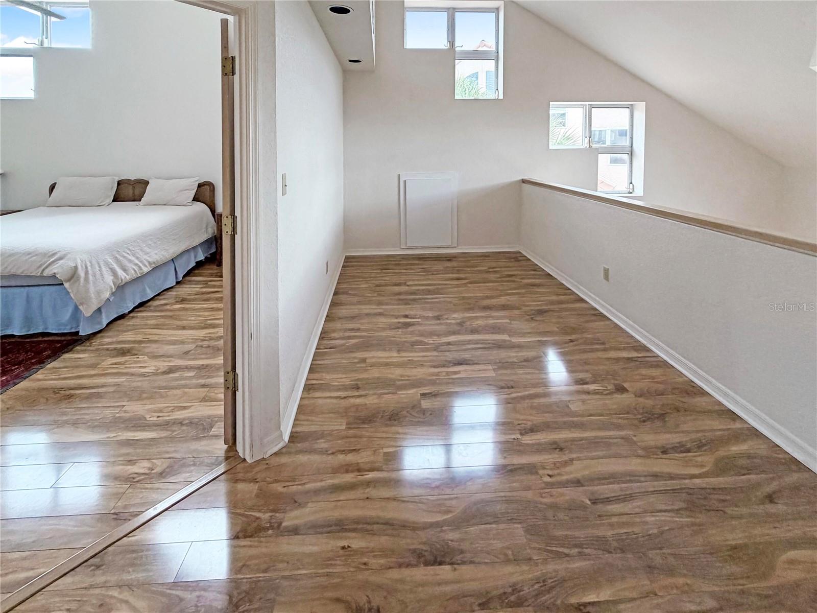 ROYAL PALM VILLAGES - Residential