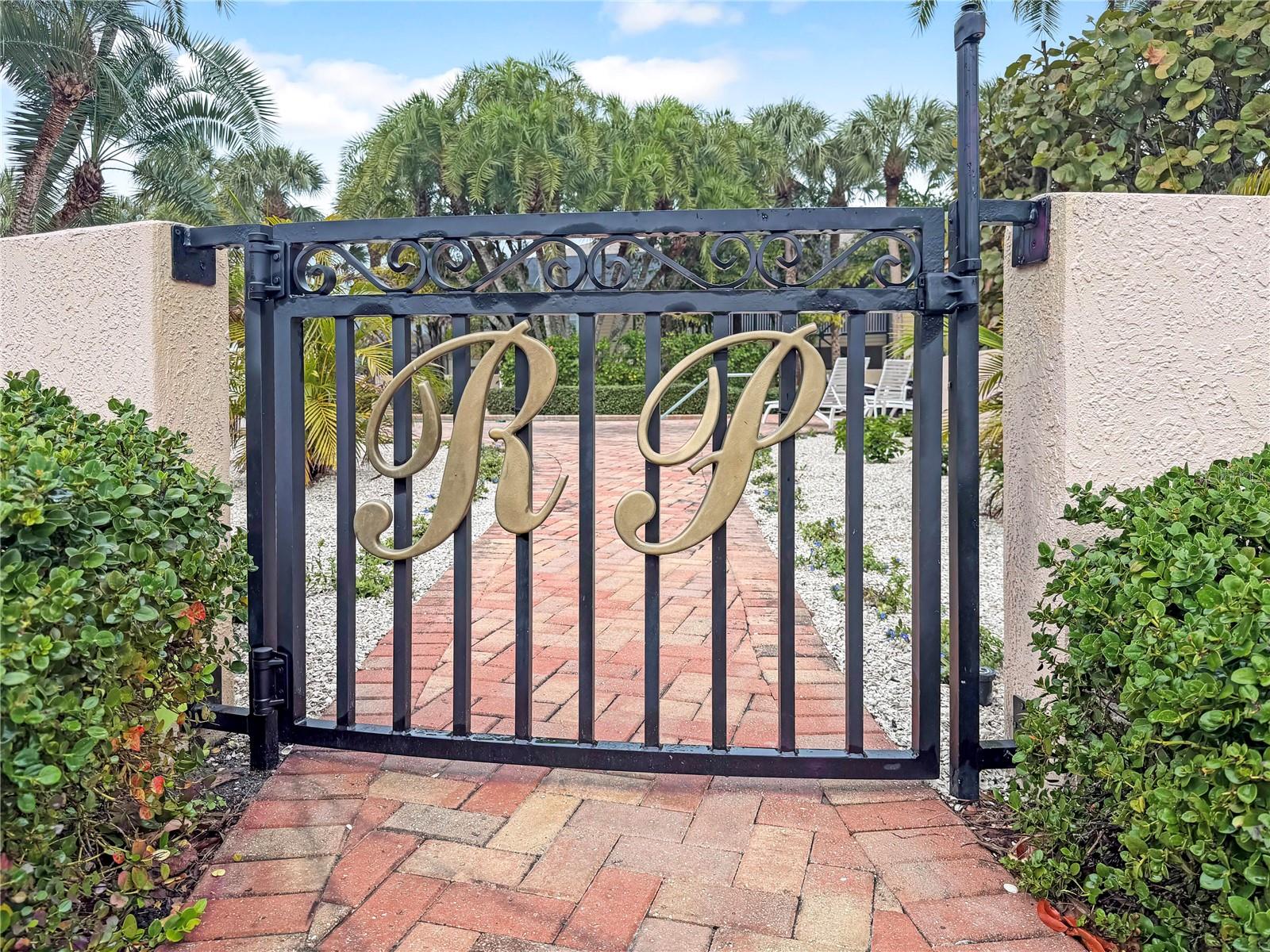 ROYAL PALM VILLAGES - Residential