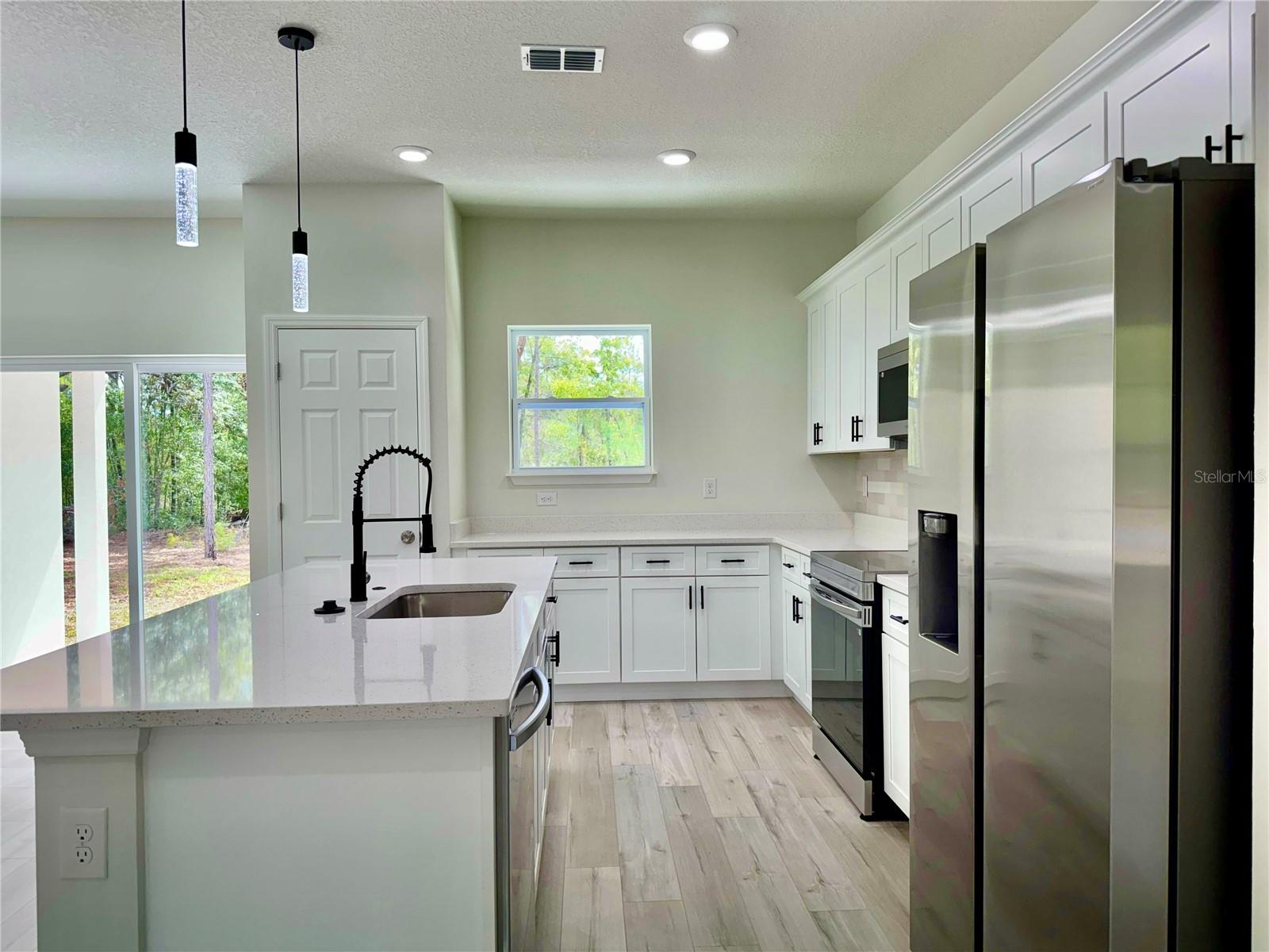 CITRUS SPGS UNIT 09 - Residential