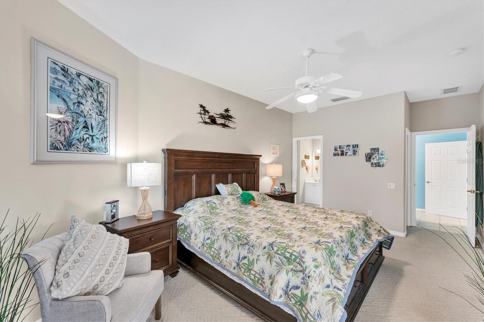 CALUSA LAKES - Residential