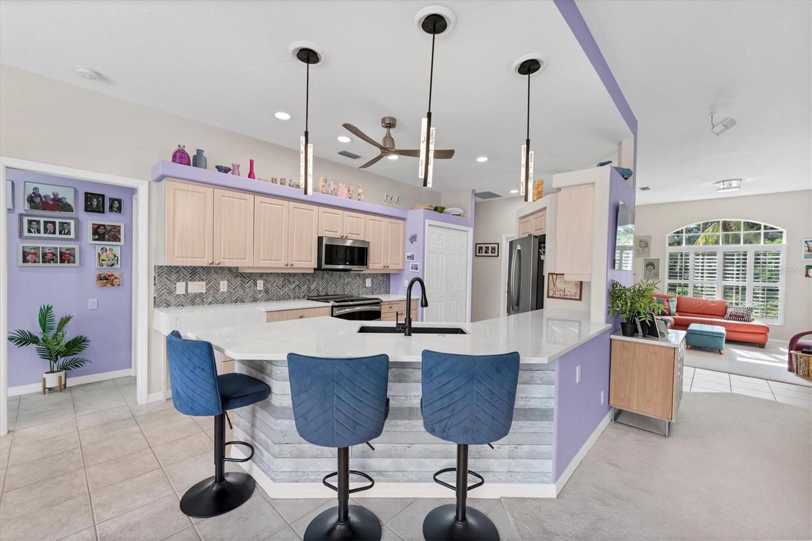 CALUSA LAKES - Residential