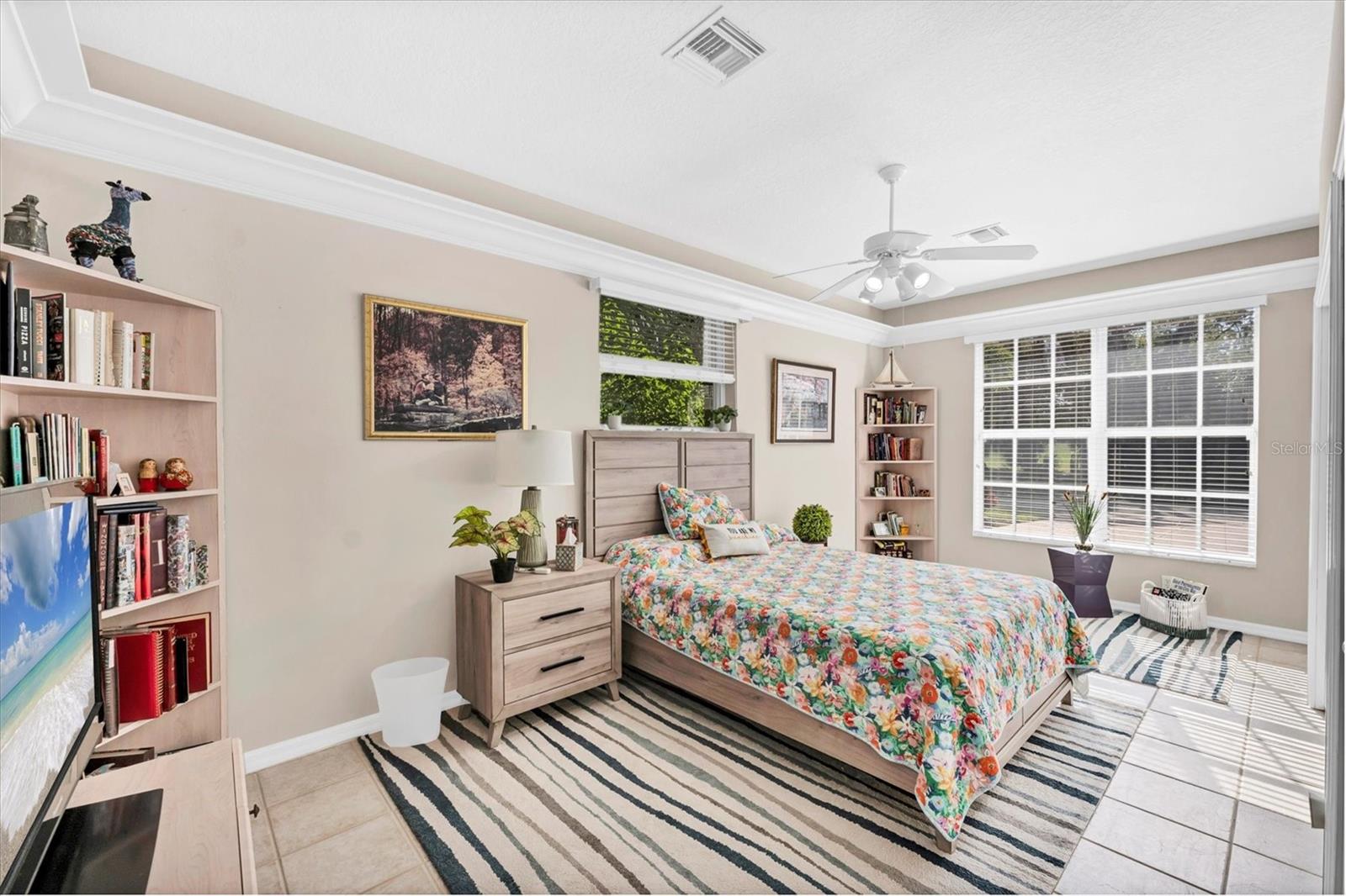 CALUSA LAKES - Residential