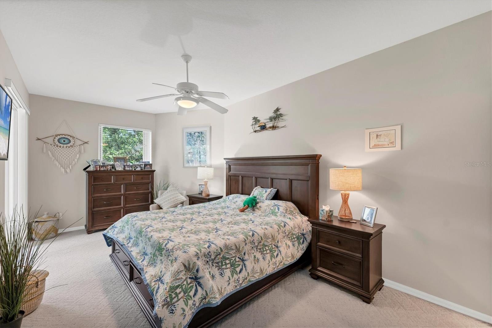 CALUSA LAKES - Residential