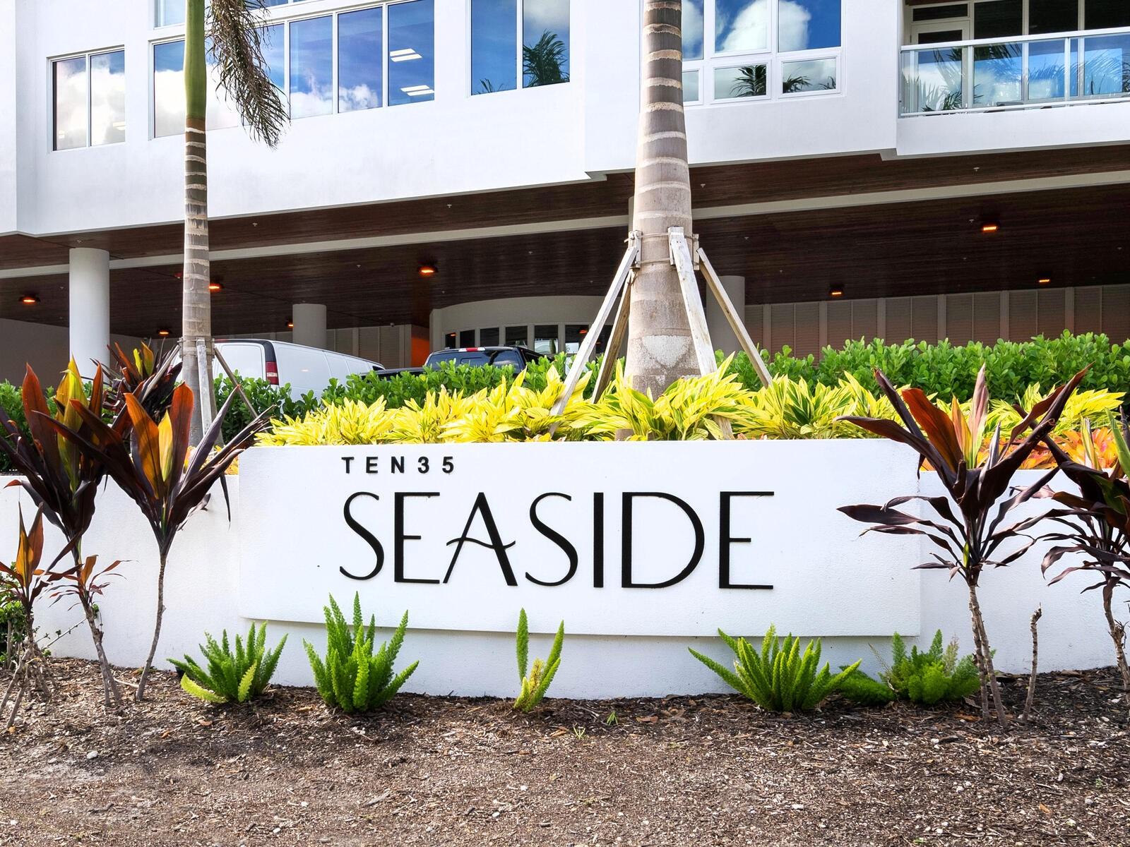 TEN35 SEASIDE - Residential