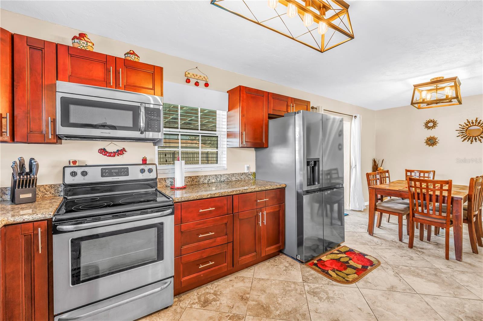 FLORIDA RETIREMENT VILLAGE - Residential