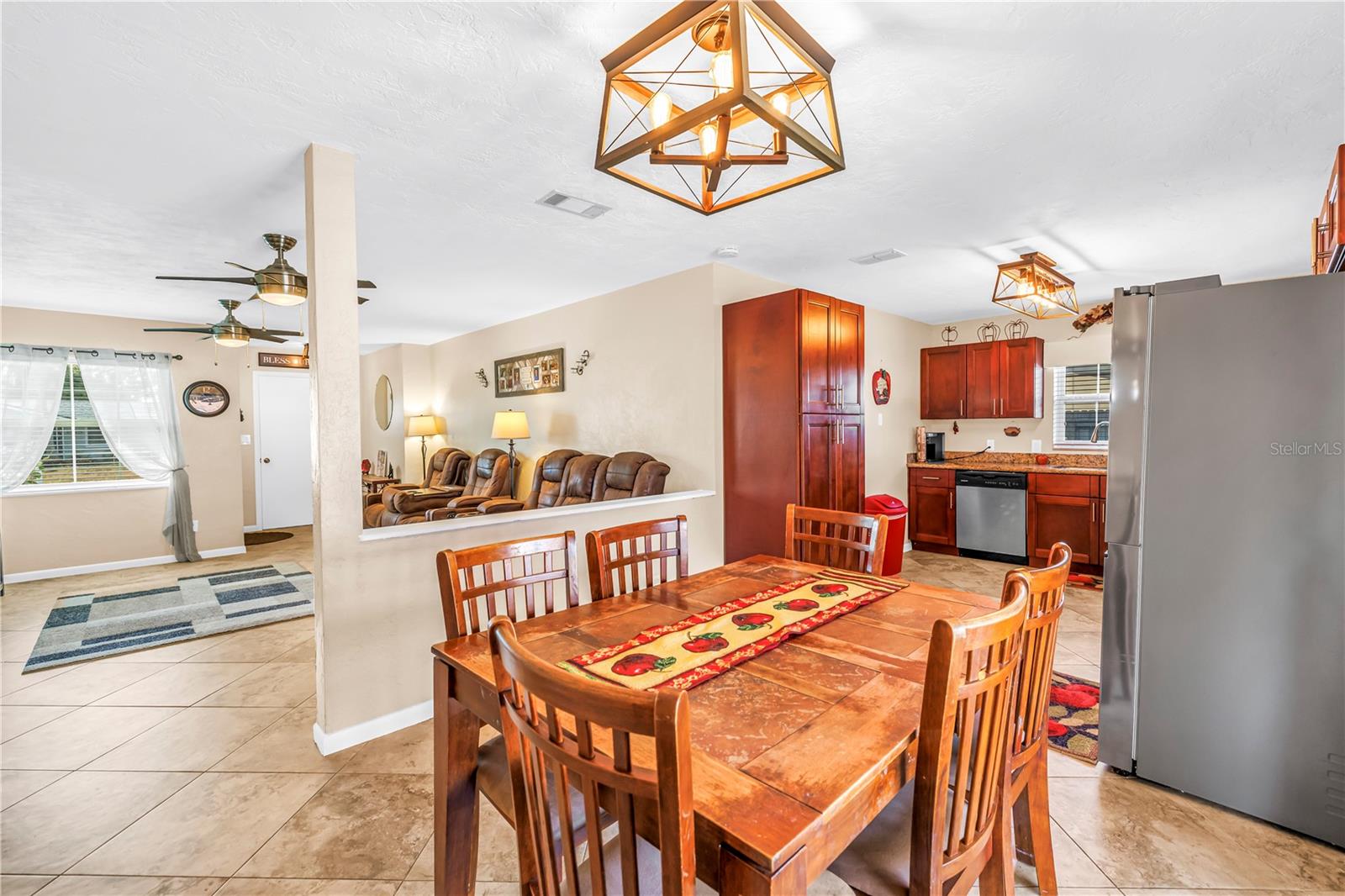 FLORIDA RETIREMENT VILLAGE - Residential