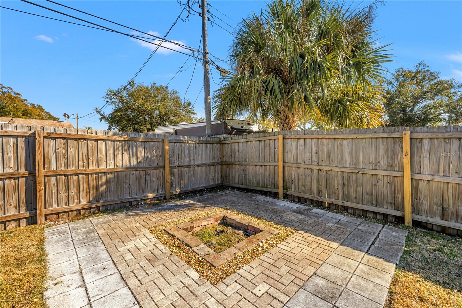 FLORIDA RETIREMENT VILLAGE - Residential