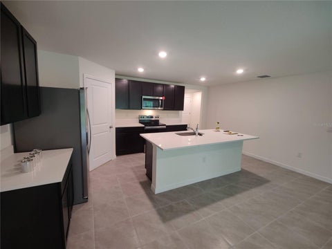 Tiny photo for 11284 SE 67th Circle, Belleview, FL 34420 (MLS # S5154807)