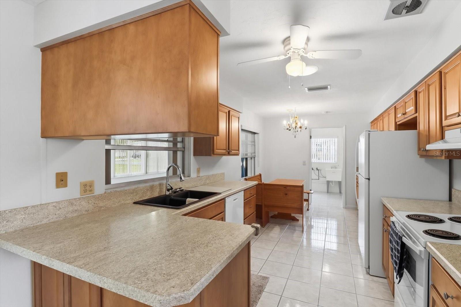 BEVERLY HILLS UNIT 06 SEC 03A - Residential