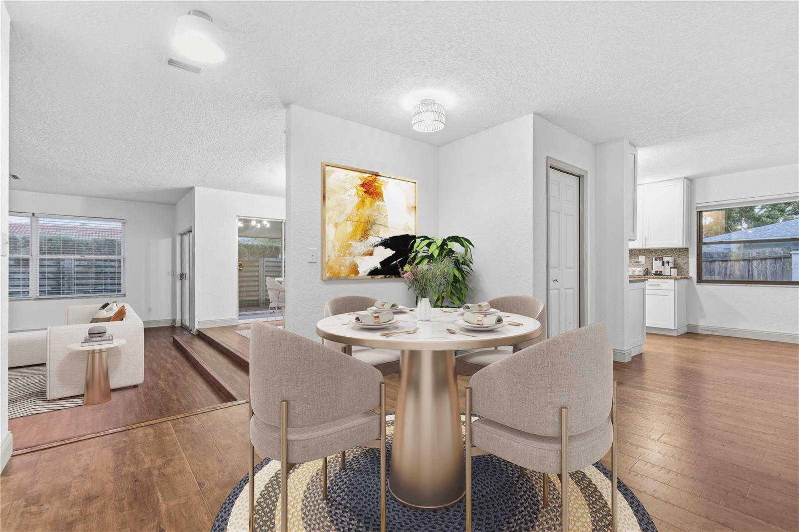 OAK LAKE ESTATES - Residential