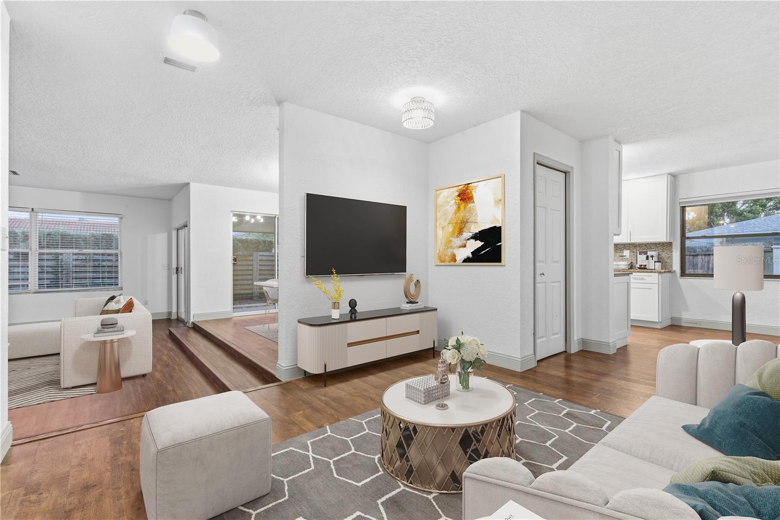 OAK LAKE ESTATES - Residential