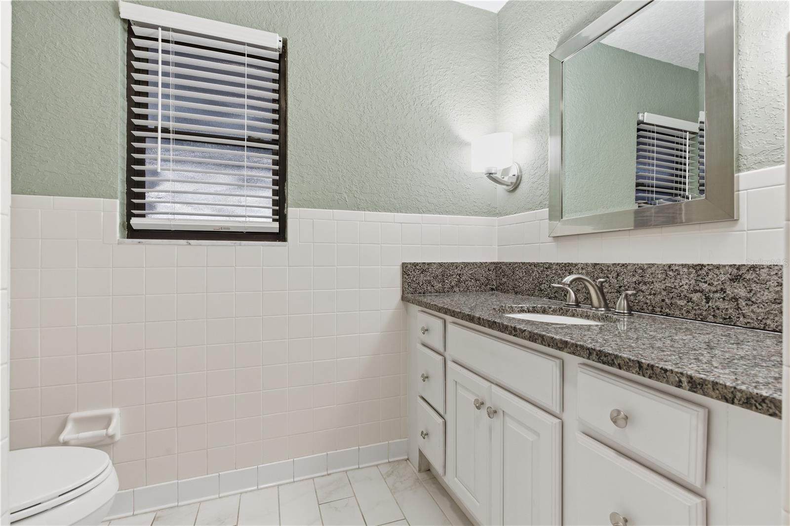 OAK LAKE ESTATES - Residential