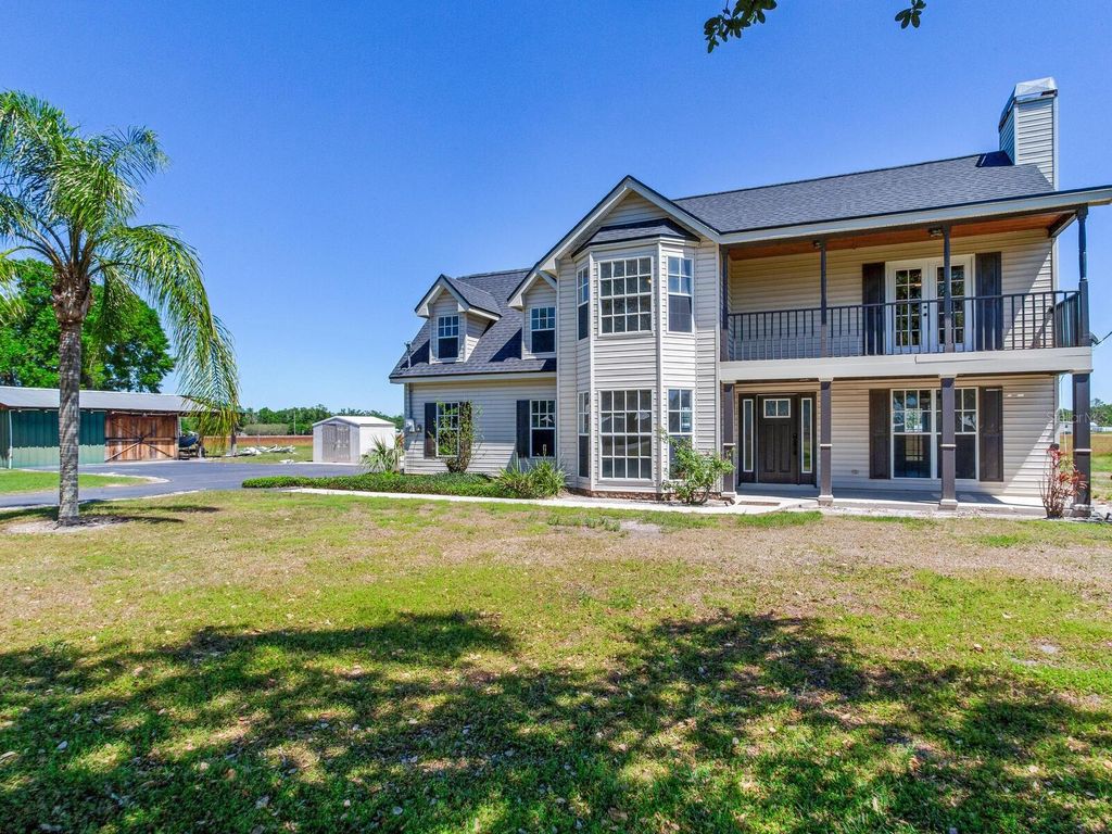 Photo of 3434 E Keysville Road, Lithia, FL 33547 (MLS # TB8379906)