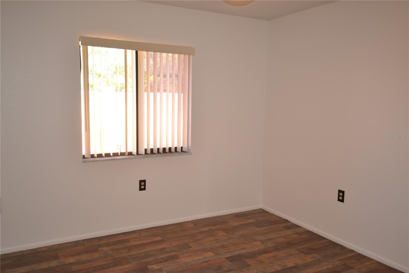 GLENWOOD VILLAGE CONDO - Residential Lease