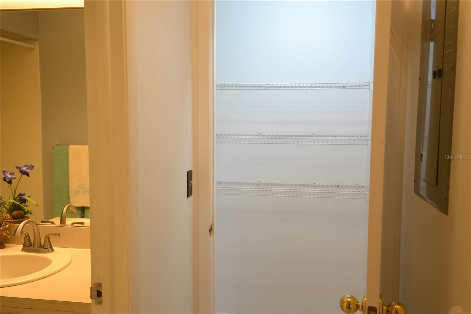 GLENWOOD VILLAGE CONDO - Residential Lease