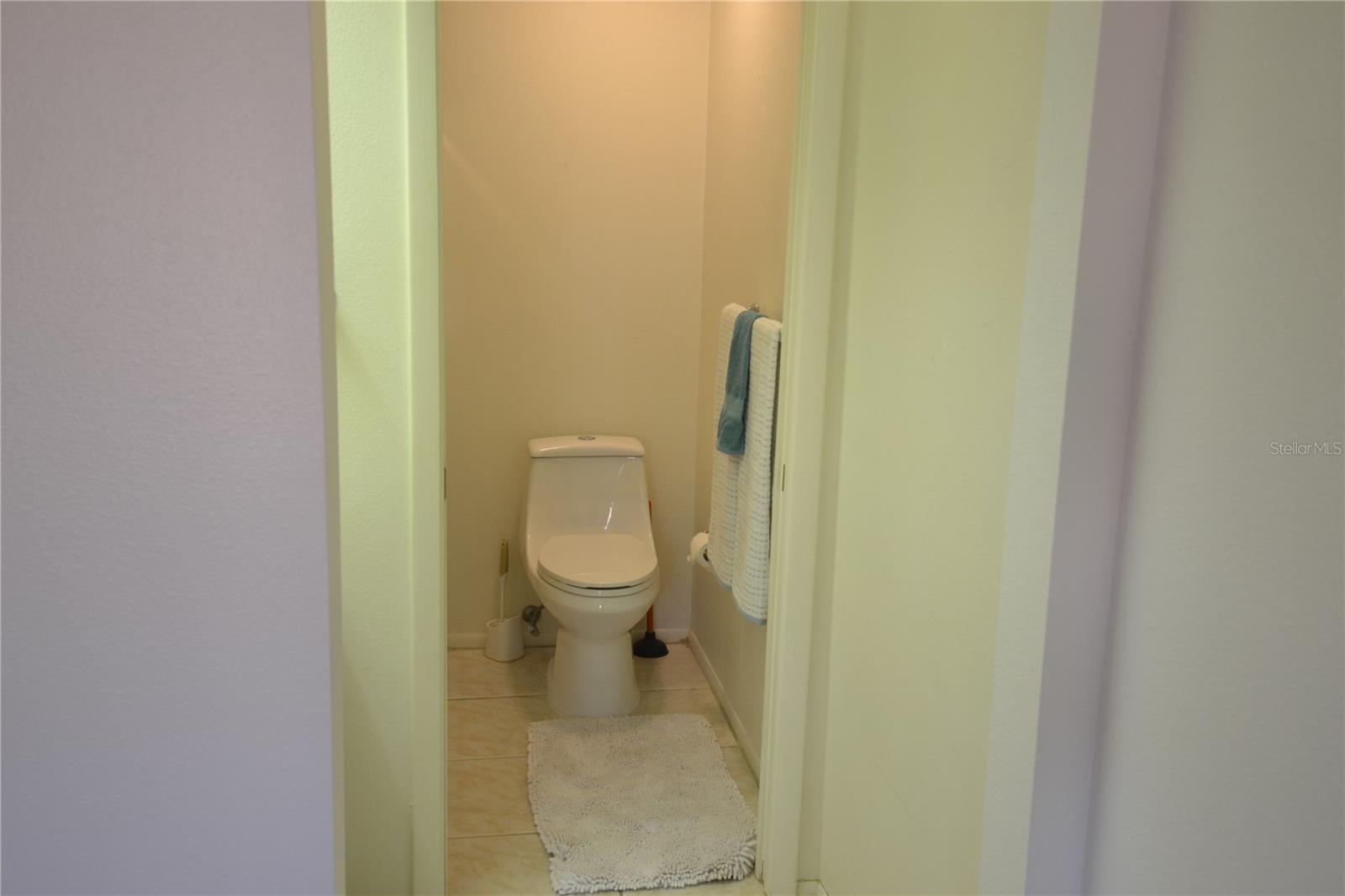 GLENWOOD VILLAGE CONDO - Residential Lease