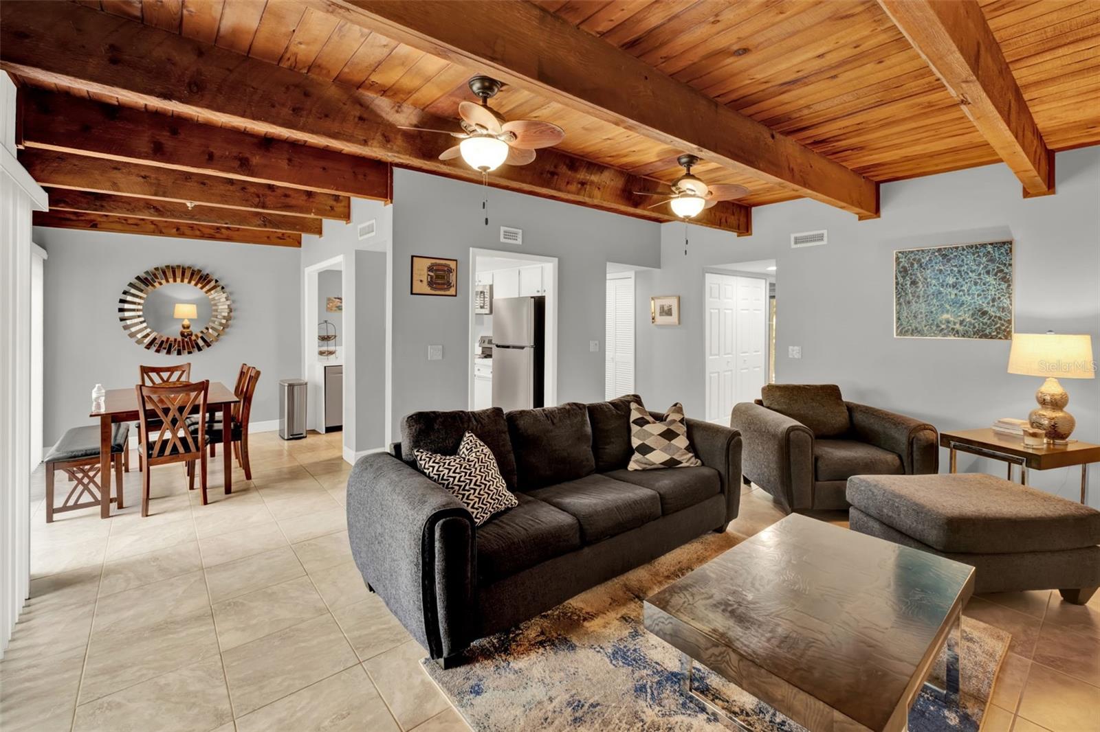 FAIRWAY VILLAS - Residential